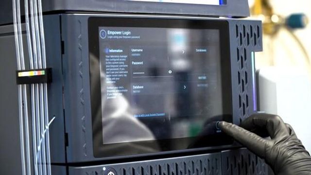 The Alliance iS HPLC System.